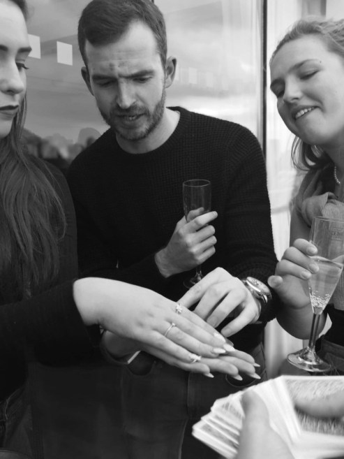 Sorcerer's App - intrigue